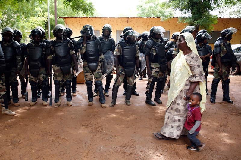 Mali Votes in Runoff Amid Heavy Security to Counter Terrorist Threat