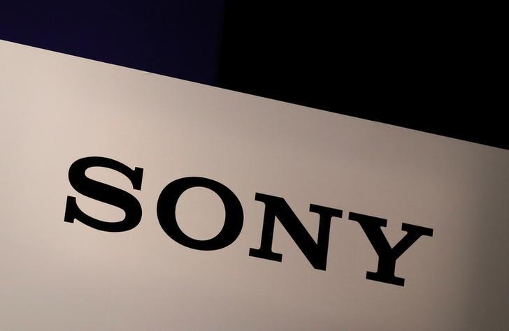 Sony Corp's logo is seen at its news conference in Tokyo, Japan on Nov. 1, 2017. (Reuters/Kim Kyung-Hoon)