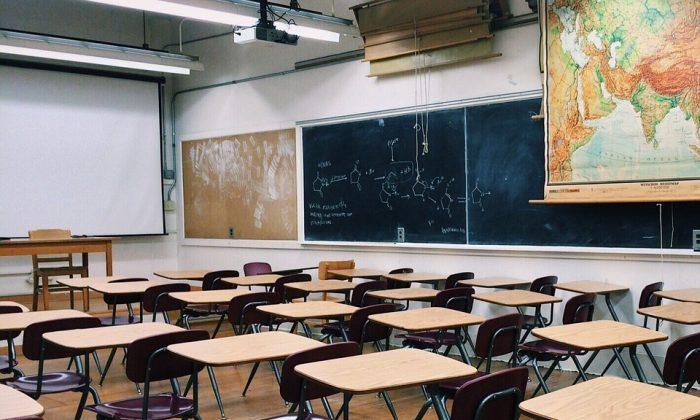 North Carolina Teacher Suspended for Allegedly Segregating Students Based on Political, Religious Views