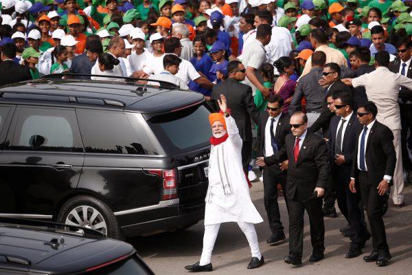 Indian Prime Minister Narendra Modi waves as he leaves after addressing the nation during Independence Day celebrations at the historic Red Fort in Delhi, India, August 15, 2018. (Reuters/Adnan Abidi)