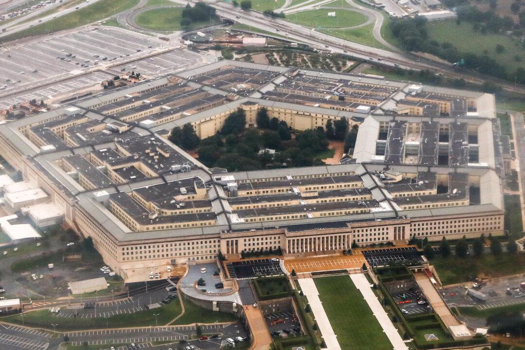 Pentagon Orders Halt on Flight Training for 852 Saudi Students After NAS Pensacola Shooting