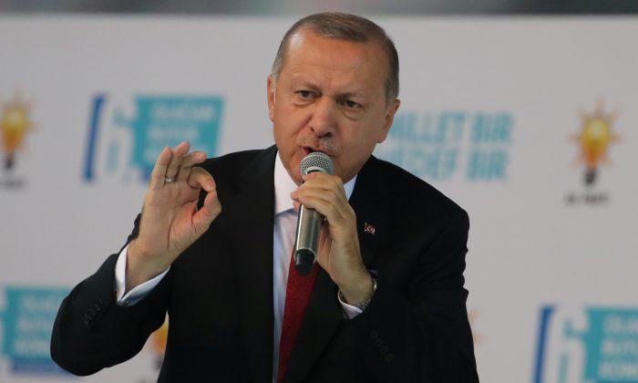 Turkey’s Erdogan Says to Challenge ‘Games’ on the Economy
