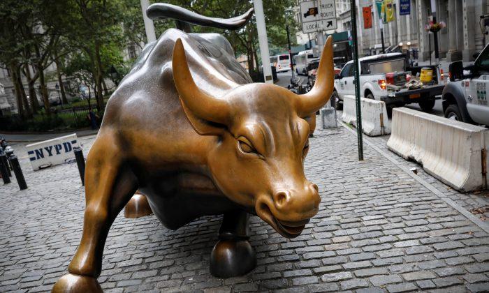 With Record in View, Aging US Bull Market May Still Have Legs