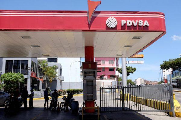 A view of a gas station of the Venezuelan state-owned oil company PDVSA in Caracas, Venezuela, on Aug. 20, 2018. (Reuters/Marco Bello)