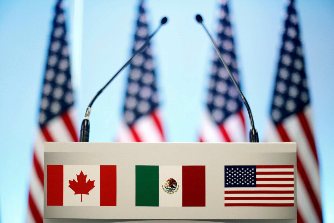 US, Mexico Push for NAFTA Autos Deal, Eye Canada’s Return