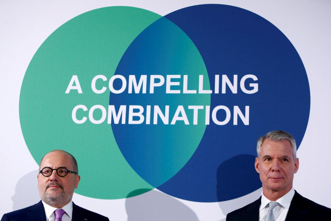 Linde-Praxair Try to Save $83 Billion Merger After Antitrust Blow