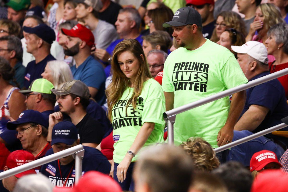 Audience members at a Make America Great Again rally in Charleston, W. Va., on Aug. 21, 2018. (Charlotte Cuthbertson/The Epoch Times)