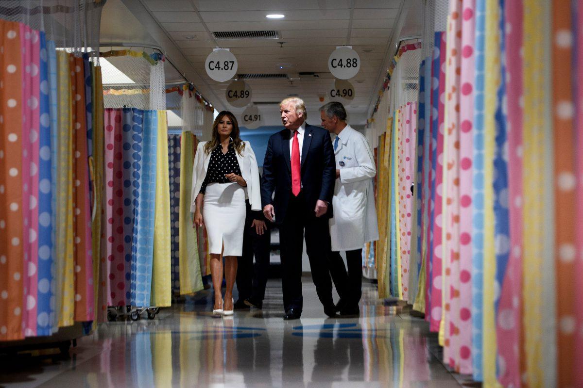 President Donald Trump and First Lady Melania Trump tour Nationwide Children's Hospital in Columbus, Ohio, on Aug. 24, 2018. (Brendan Smialowski/AFP/Getty Images)