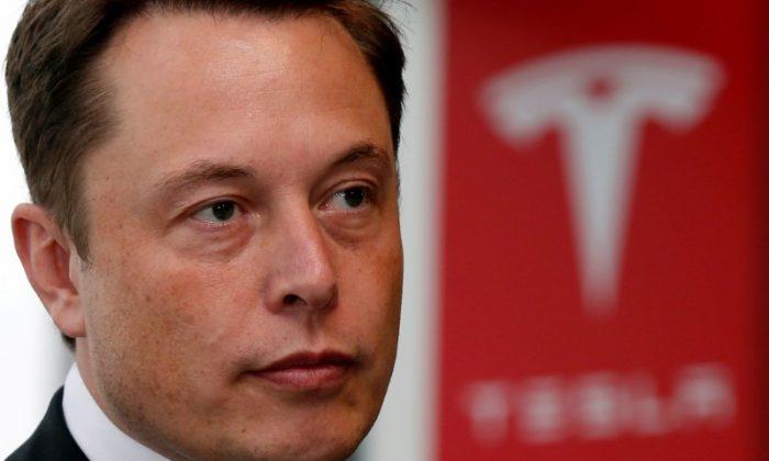 Tesla CEO Musk Drops Pursuit of $72 Billion Take-Private Deal