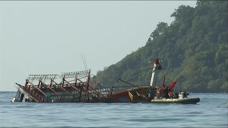 Suspected asylum seekers were spotted abandoning their boat in croc-infested waters of far North Queensland after it ran aground on Aug. 26, 2018. (Reuters)