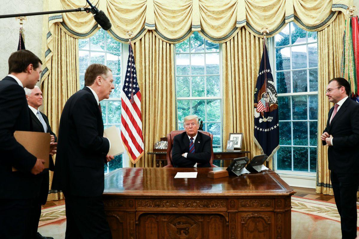 President Donald Trump announces that Mexico has agreed to enter into a new trade deal, in the Oval Office on Aug. 27, 2018. (Samira Bouaou/The Epoch Times)