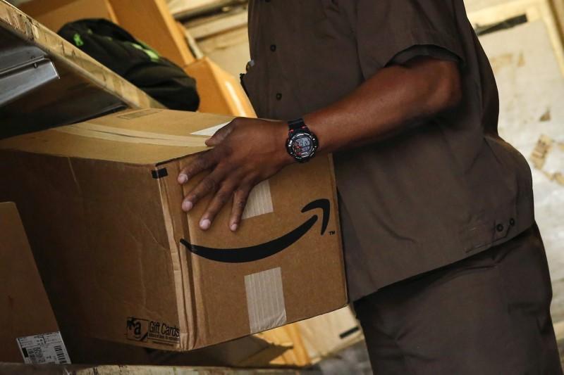 Amazon, Trade Optimism Power Wall Street Rally for Third Day