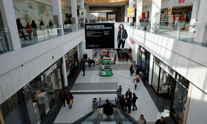 US Consumer Confidence Races to Near 18-year High