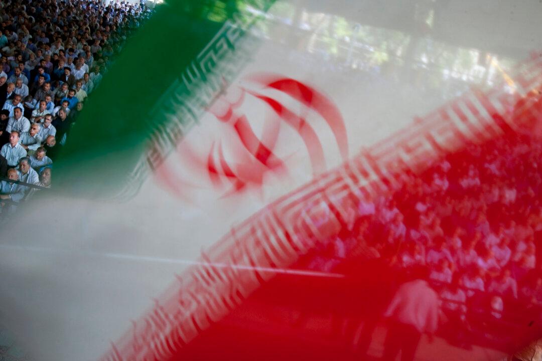 Iranian Official Slams Regime Over Mistreatment of Imprisoned American Resident