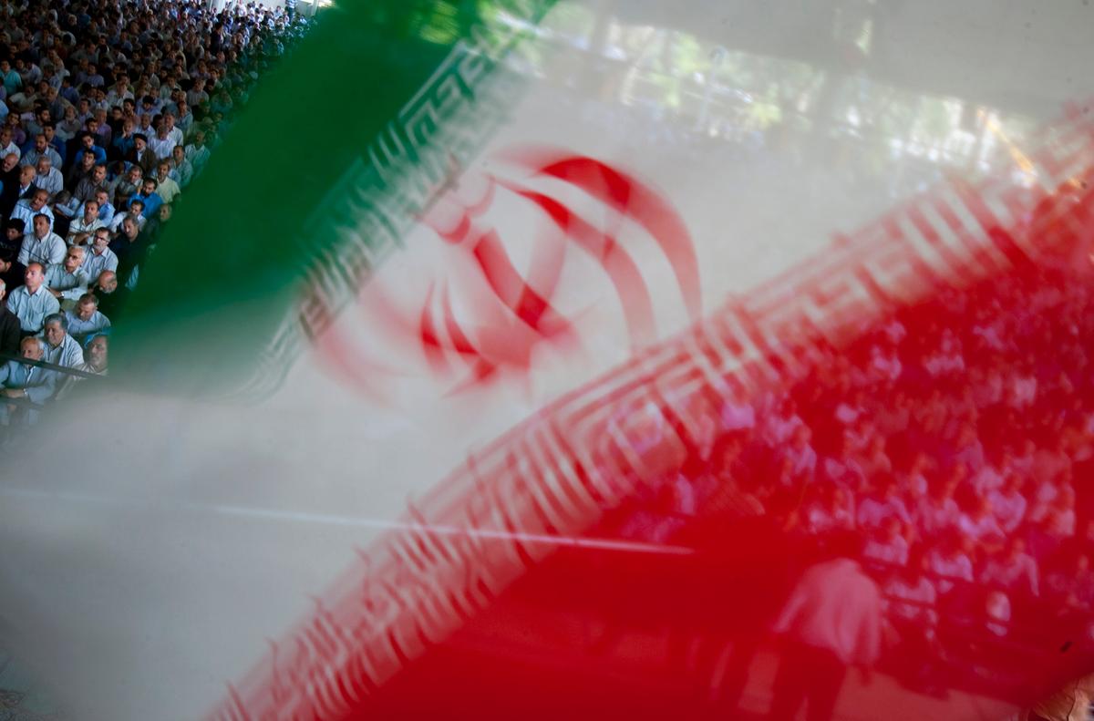 Iranian Official Slams Regime Over Mistreatment of Imprisoned American Resident