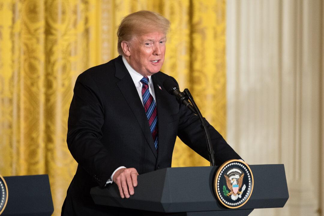 Trump Cancels Planned Pay Increases for Federal Employees