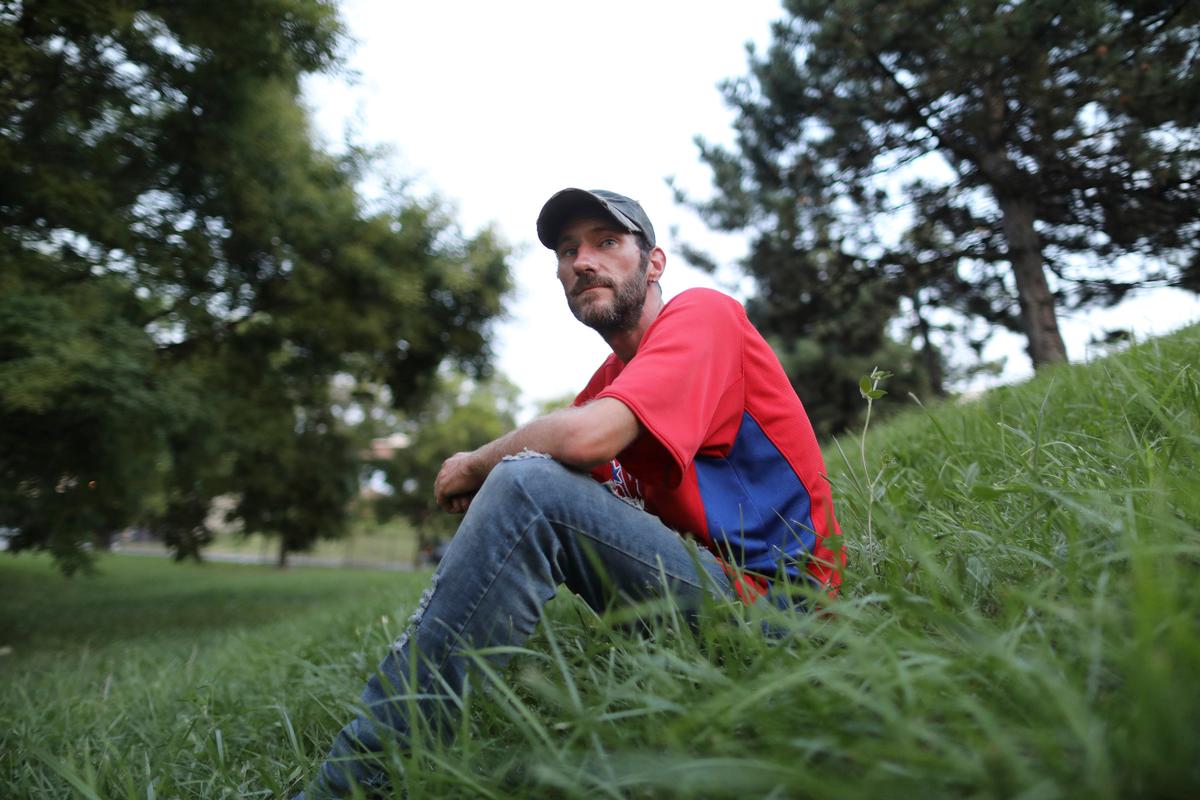 File photo of Johnny Bobbitt, who brought a suit against Kate McClure and boyfriend Mark D'Amico for control of funds the couple raised on his behalf. Aug. 15, 2018. (David Swanson /The Philadelphia Inquirer via AP)