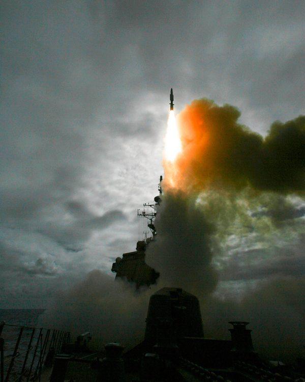 An SM-3 missile is launched from the Japan Maritime Self Defense Force (JMSDF) destroyer JS Kongo on December 17, 2007 off Kauai Island, Hawaii. The SM-3 is designed to intercept ballistic missiles beyond the earth's atmosphere. (Japan Maritime Self Defense Force via Getty Images)