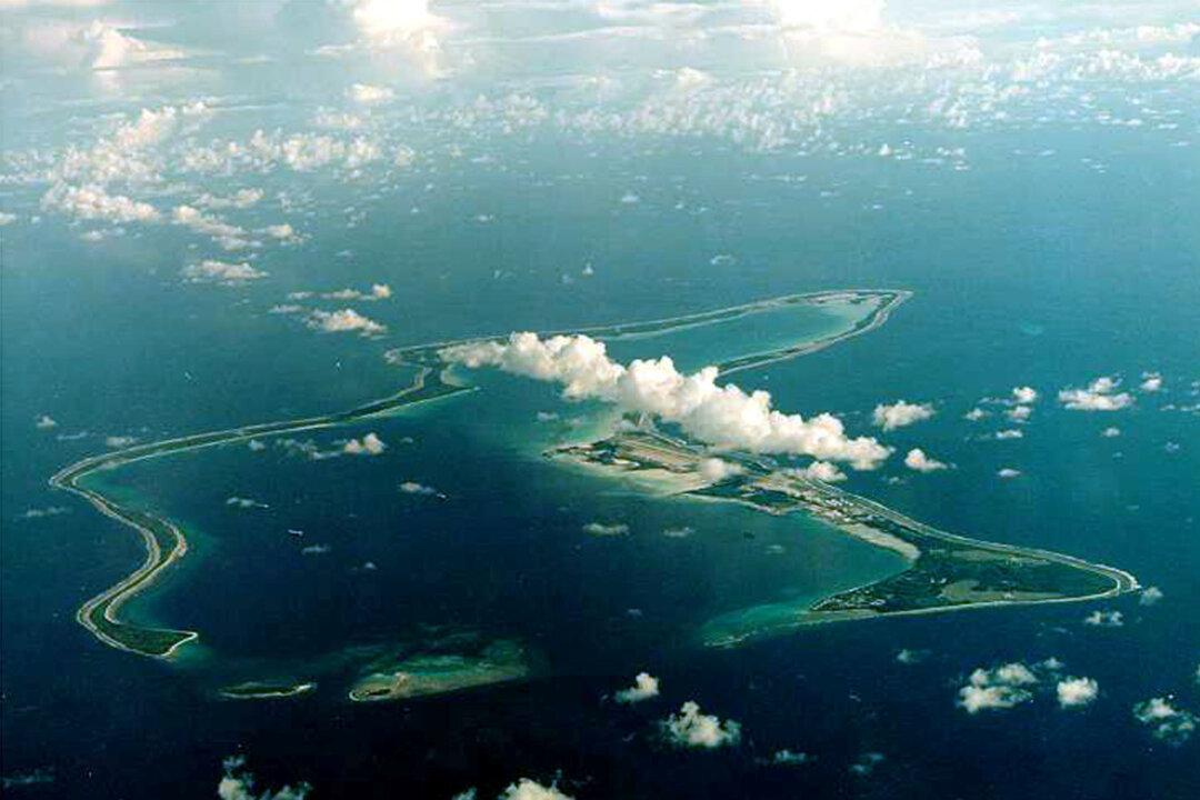 UK Hands Sovereignty of Chagos Islands to China-Aligned Mauritius