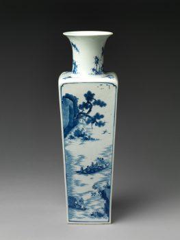 Square-form vase with decoration of Su Shi’s former and latter rhapsodies on the Red Cliff, Qing Dynasty (1644–1911), Kangxi mark and period (1662–1722). Gift of Julia and John Curtis, 2015. The text and imagery on this porcelain vase reflect two masterpieces composed by the beloved poet and statesman Su Shi (1037–1101) in 1082 about the Red Cliff, the site of a famous battle during the late Han Dynasty. (The Metropolitan Museum of Art)