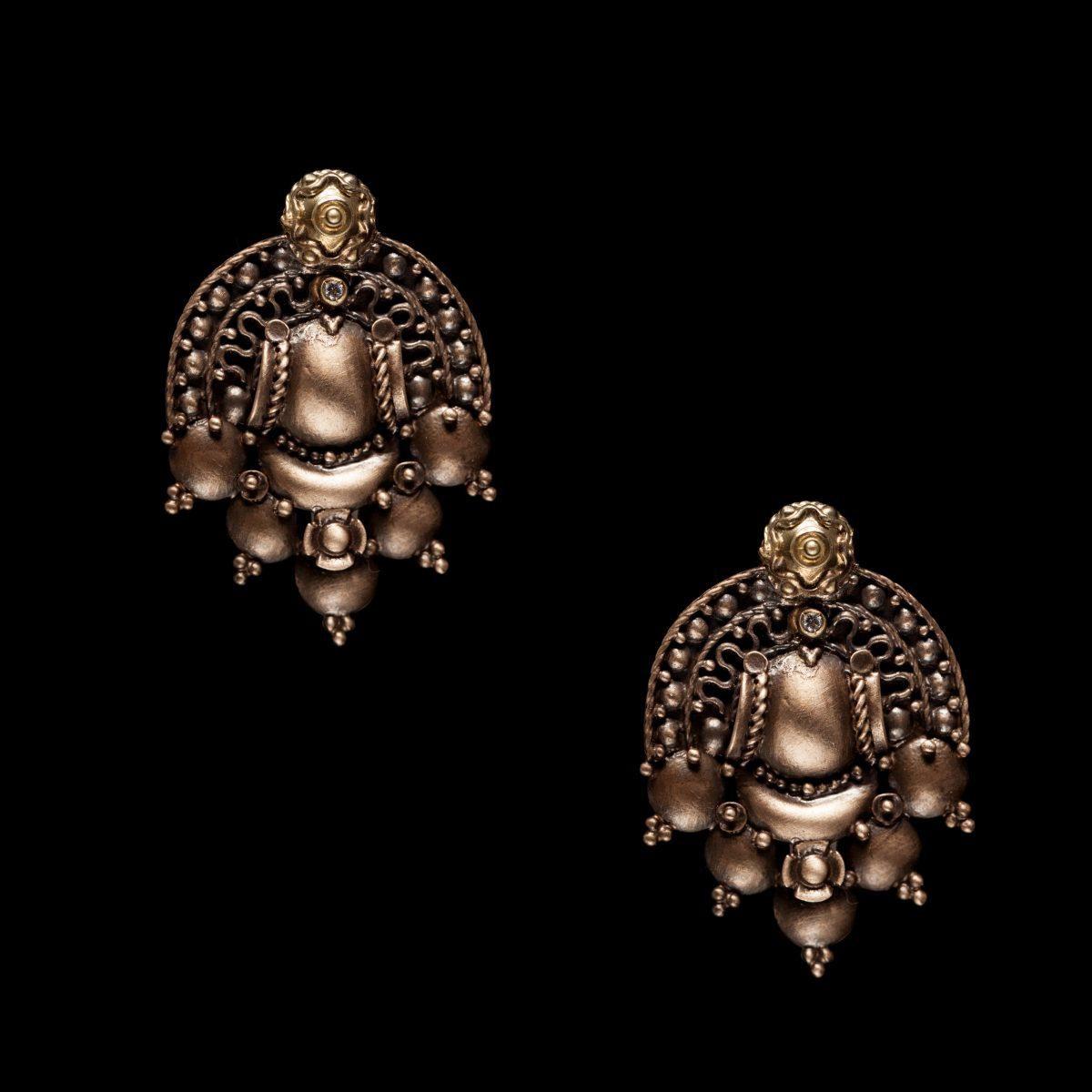 Jewels from Alessandro Dari’s Etruscan collection. (Alessandro Dari)