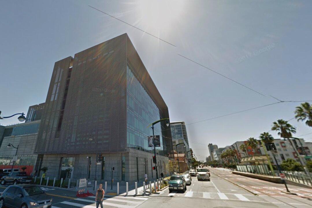 Man Struck by Metal Pipe in Fight Suffers Life-Threatening Injuries