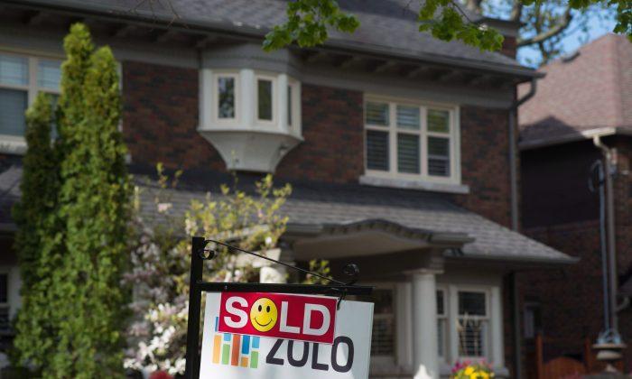 Home Ownership in Canada Declines, Reversing Long Upward Trend
