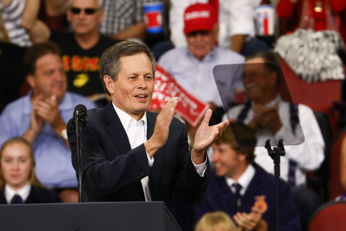 Sen. Steve Daines (R-Mont.) at President Donald Trump’s Make America Great Again rally in Billings, Mont., Sept. 6, 2018. (Charlotte Cuthbertson/The Epoch Times)