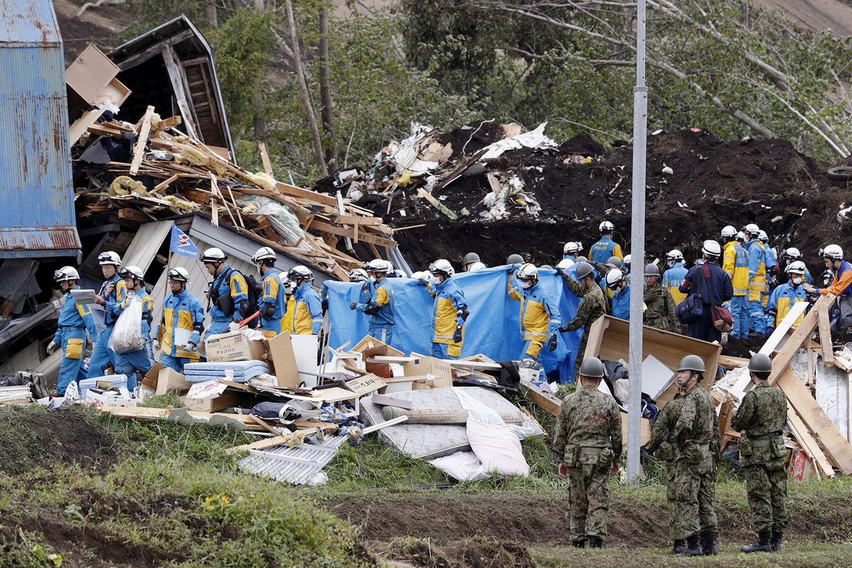 Death Toll From Japan Quake Hits 44, Power Supply, Toyota Output Disrupted