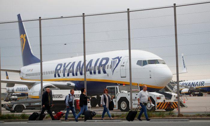 Ryanair Pilots, Cabin Crew in Germany Stage Strike