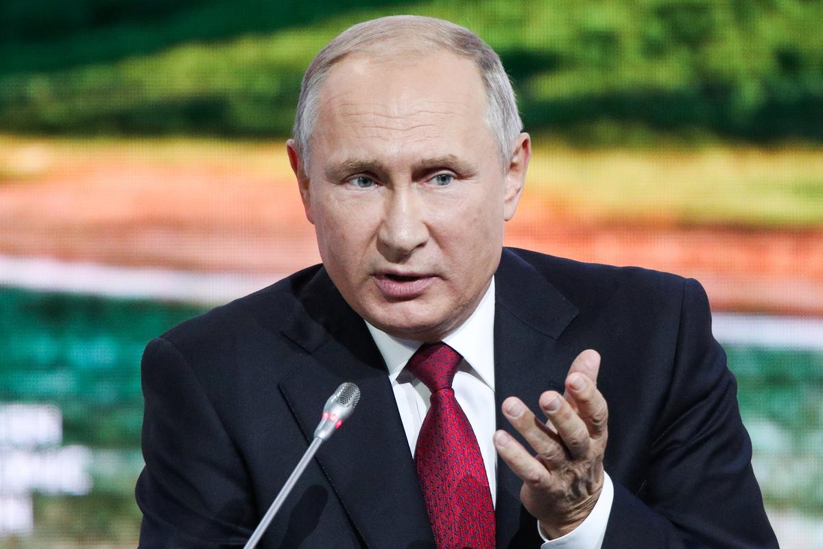 Putin Says Russia Identifies Suspects in Novichok Poisoning