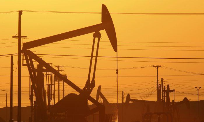US Leads World in Oil Production—But for How Long?