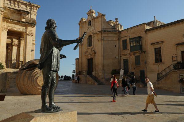 A statue of Jean Parisot de Valette, Grand Master of the Order of the Knights of Malta, stands on March 30, 2017 in Valletta, Malta. (Sean Gallup/Getty Images)