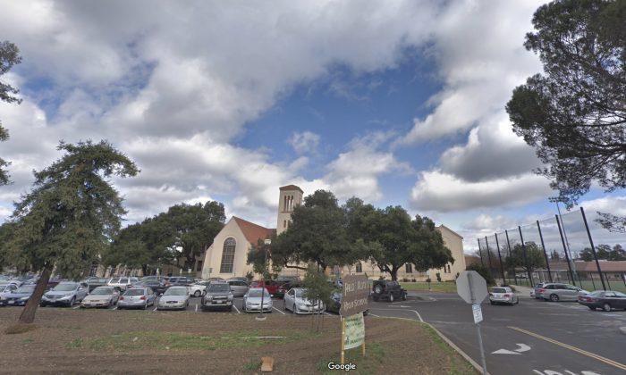 Man Walking Near Palo Alto High School Robbed at Gunpoint