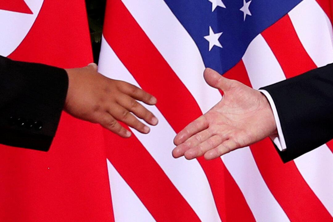 North Korea Rejects Talks as US Envoy Arrives in Seoul