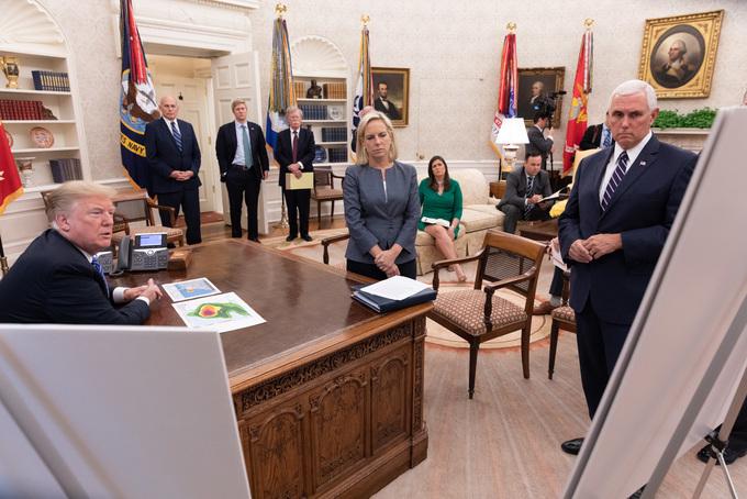 President Donald Trump receives an emergency preparedness briefing on Hurricane Florence in the Oval Office of the White House on Sept. 13, 2018. (Official White House photo by Joyce N. Boghosian)