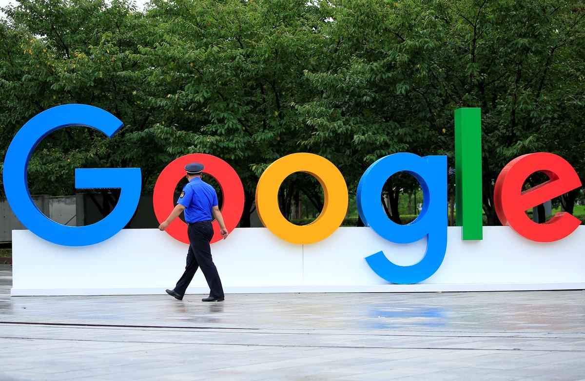 Renault-Nissan Adopts Android in Coup for Google