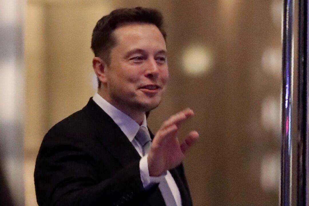 Tesla’s Elon Musk Sued by Thai Cave Rescuer for Defamation