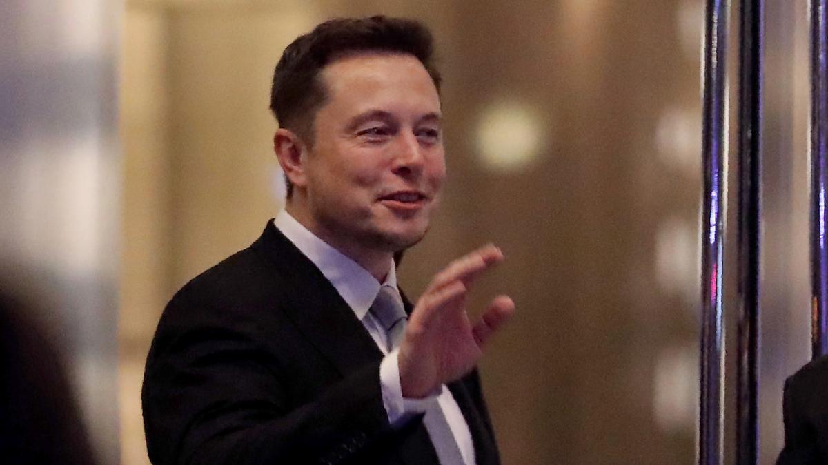 Tesla’s Elon Musk Sued by Thai Cave Rescuer for Defamation