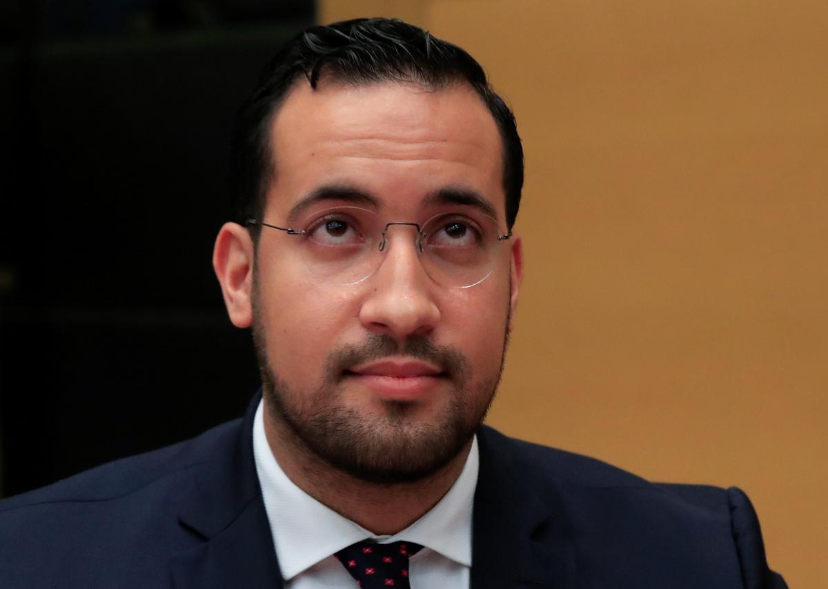 Macron’s Fired Former Guard Defends Himself at French Senate Inquiry
