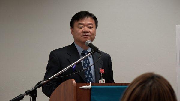Dr. Cheng speaks at a domestic violence awareness event in Monrovia, Calif. on Sept. 19, 2018. (Annie Wang/The Epoch Times)