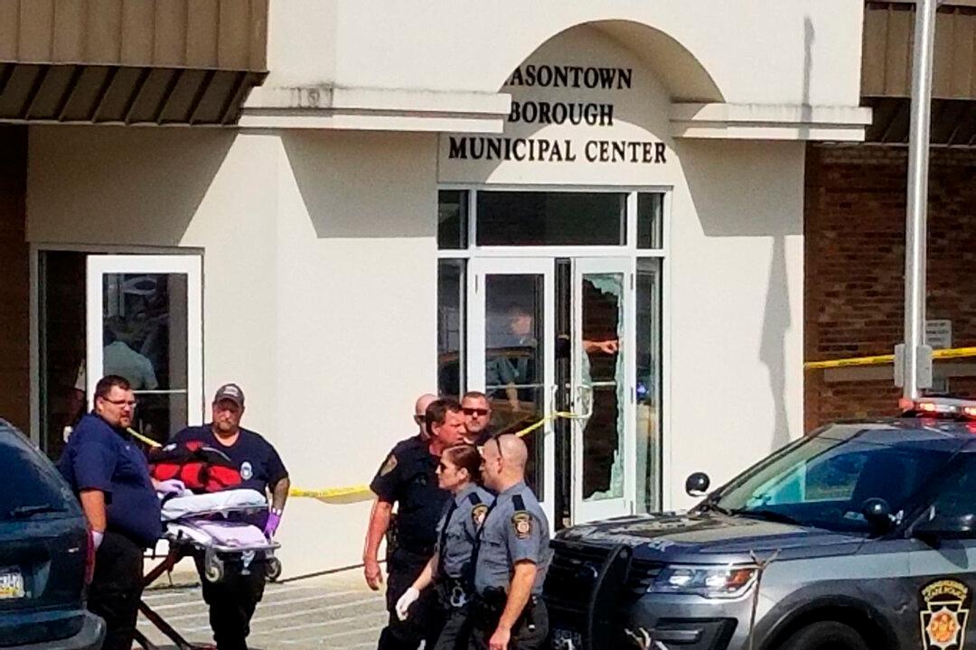 Police Kill Gunman Who Shot 4 in Pennsylvania Court Lobby