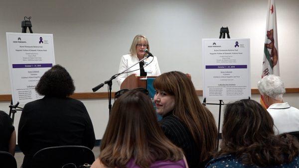 Michelle Nowicki, Chief Operating Officer of Kaiser Permanente, speaks at a domestic violence event in Monrovia, Calif. on Sept. 19, 2018. (Annie Wang/The Epoch Times)
