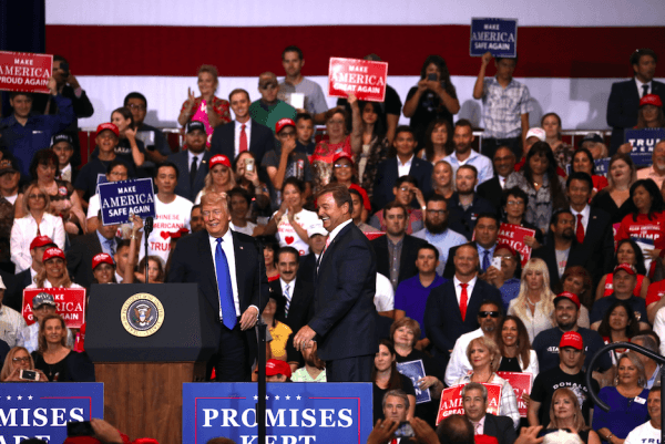 President Donald Trump and Sen. Dean Heller (R-Nev.) at a Make America Great Again rally in Las Vegas, Nev., Sept. 20, 2018. (Charlotte Cuthbertson/The Epoch Times)