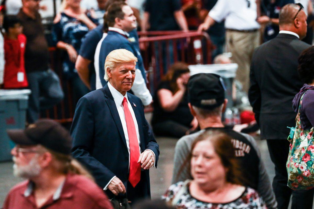 A Trump impersonator at President Donald Trump’s Make America Great Again rally in Las Vegas, Nev., Sept. 20, 2018. (Charlotte Cuthbertson/The Epoch Times)