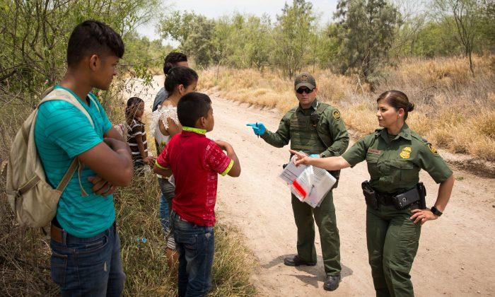 Experts Spar Over New Estimate of 22 Million Illegal Immigrants in US