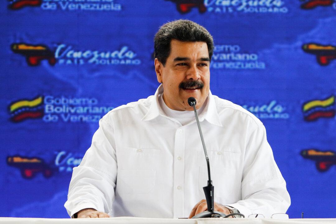 Venezuela’s Maduro Heads to New York, Trump Says Open to Meeting