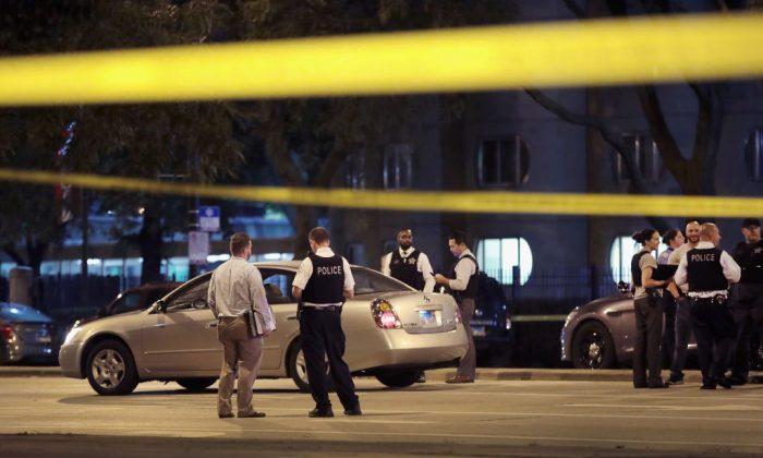 4 Dead, 19 Wounded in Chicago Shootings Over Thanksgiving: Reports