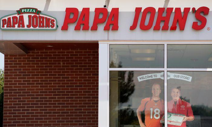 Papa John’s Asks Potential Acquirers to Submit Offers: Sources