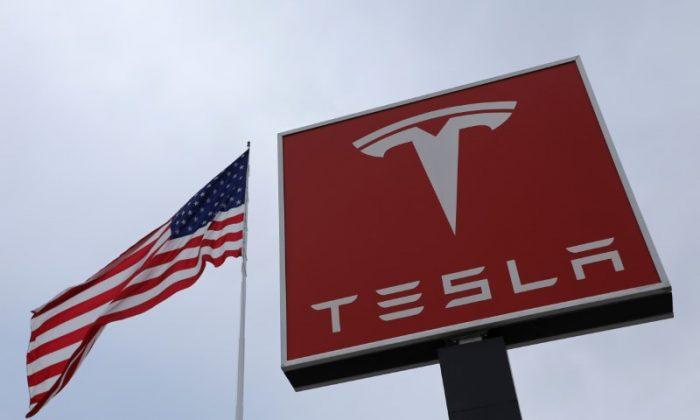 Chinese Public Accuses CCP of Turning on Tesla